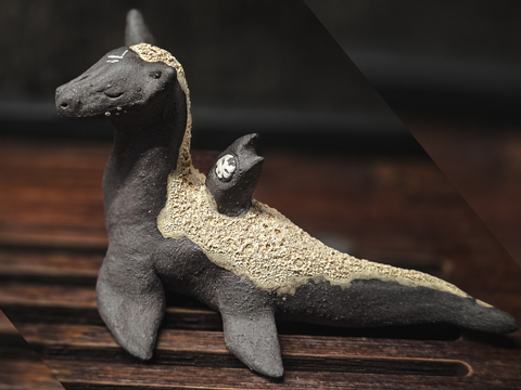 Nessie i Lochling, figurka herbaciana, ceramika autorska
