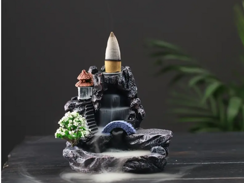 Podstawka do kadzideł stożkowych, żywica, 8x9 cm