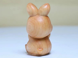 Królik, figurka herbaciana, drzewo, 5 cm