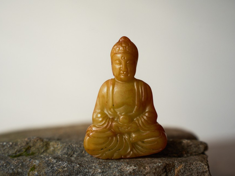 Budda, figurka herbaciana (jadeit), 6x4 cm