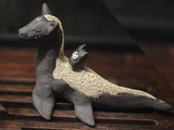 Nessie i Lochling, figurka herbaciana, ceramika autorska